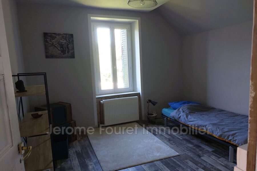 Maison à vendre à Soudeilles