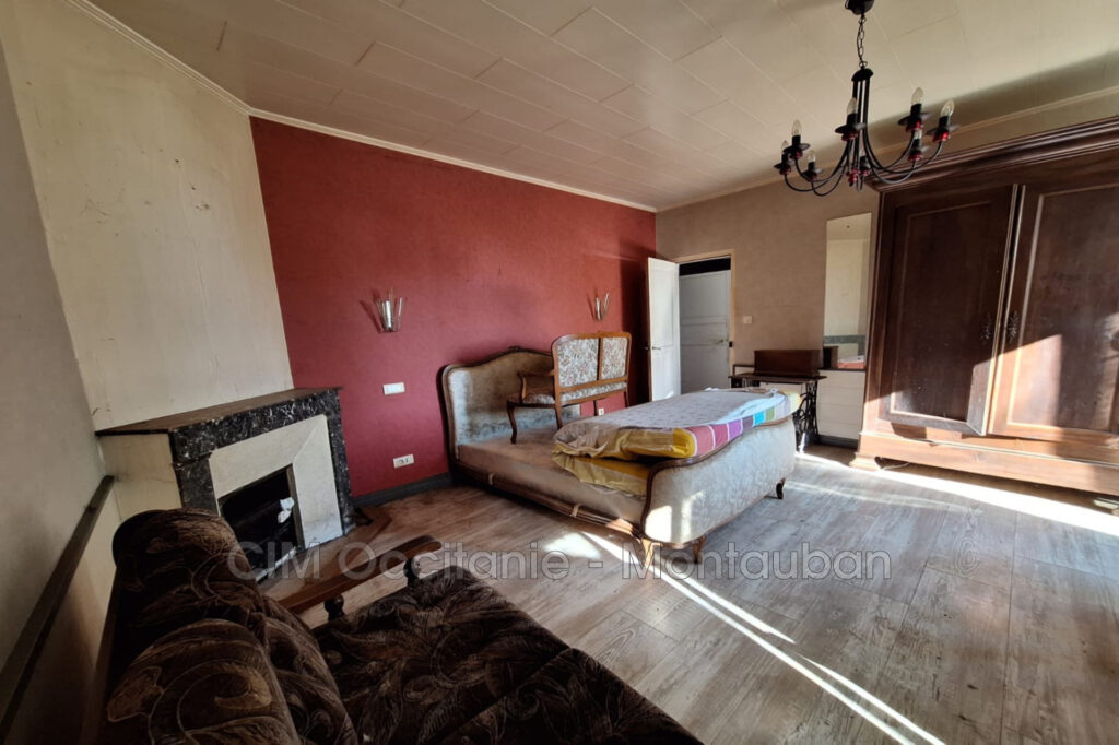 vente maison 5 Pièce(s) – 5 pièces – 3 chambres – 227.32 m²