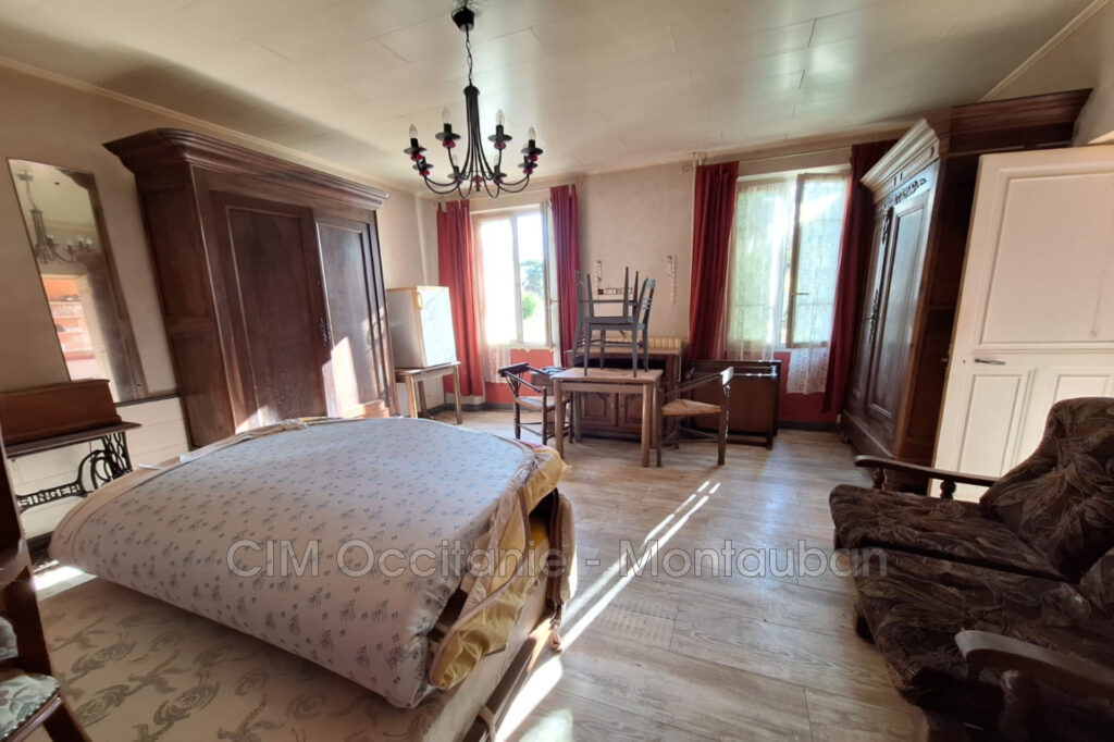 vente maison 5 Pièce(s) – 5 pièces – 3 chambres – 227.32 m²