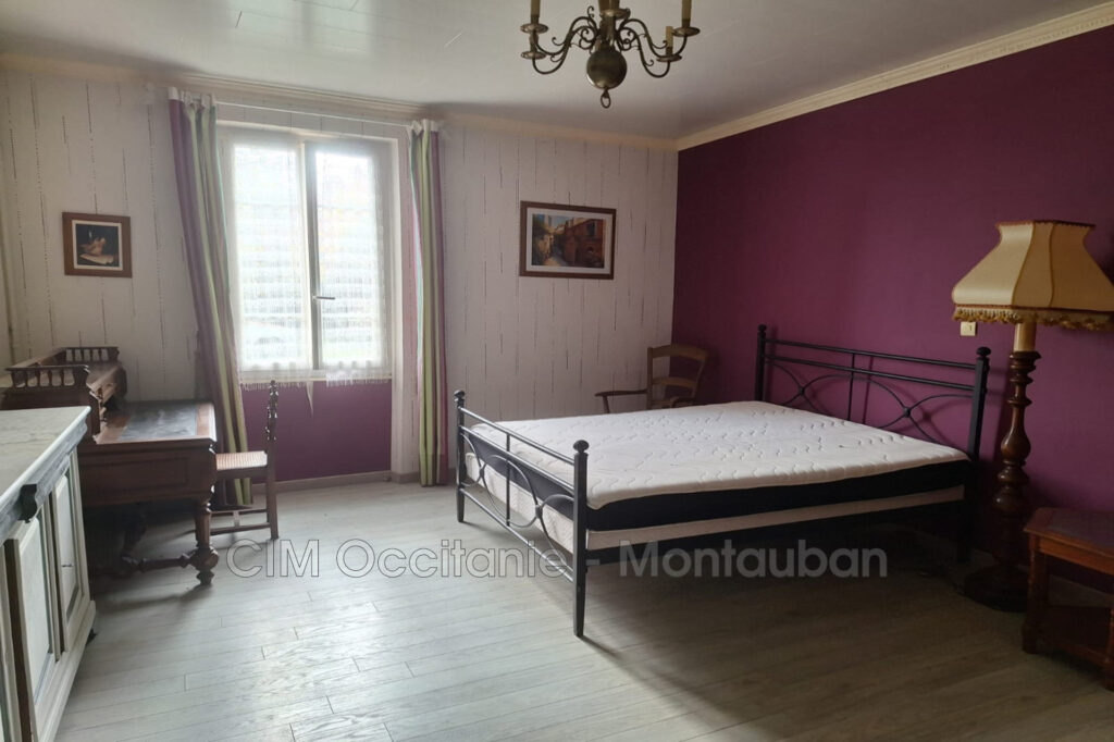 vente maison 5 Pièce(s) – 5 pièces – 3 chambres – 227.32 m²