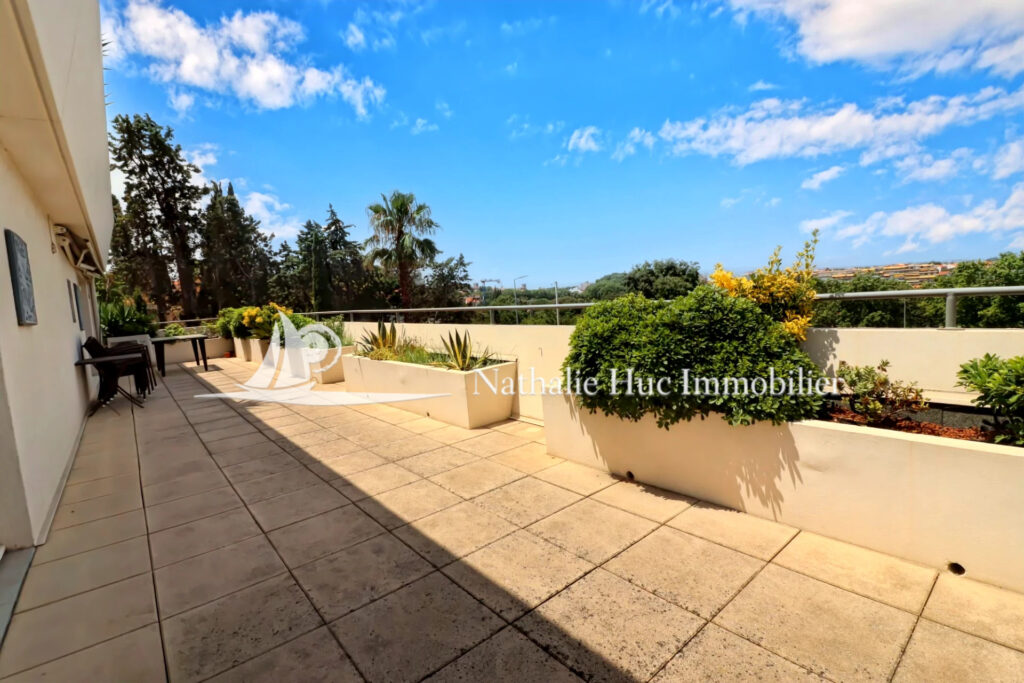 vente appartement 4 Pièce(s) – 4 pièces – 3 chambres – 128.79 m²