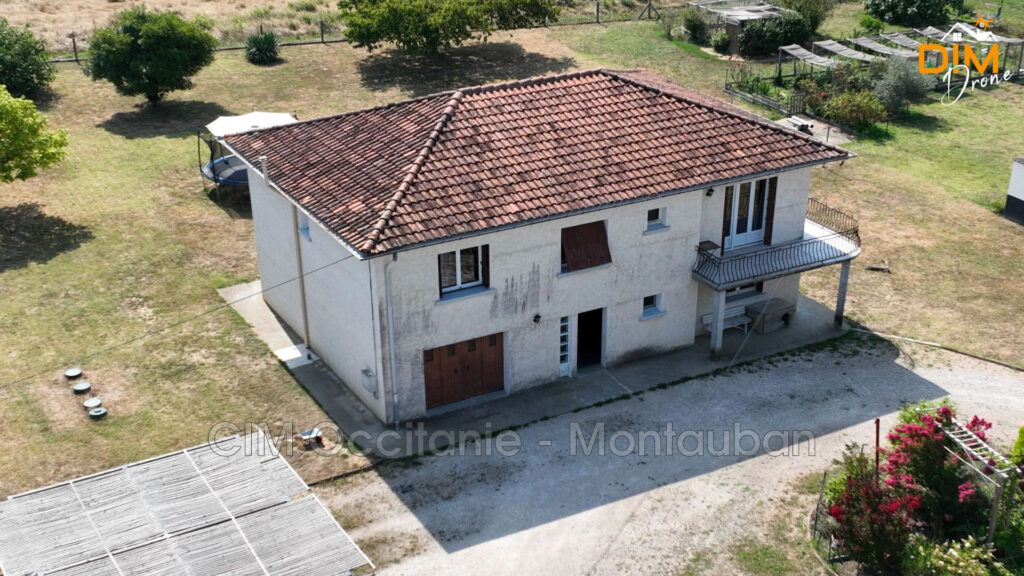 vente maison – NR pièces – 5 chambres – 200.00 m²