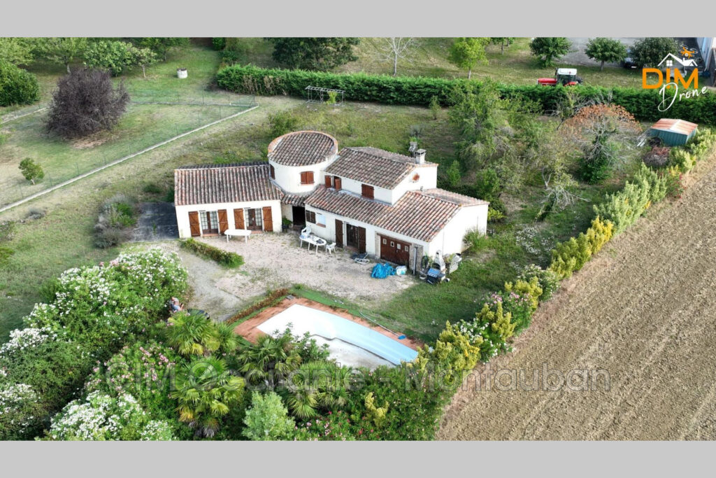 vente maison – NR pièces – 3 chambres – 148.00 m²