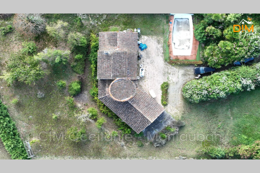 vente maison – NR pièces – 3 chambres – 148.00 m²