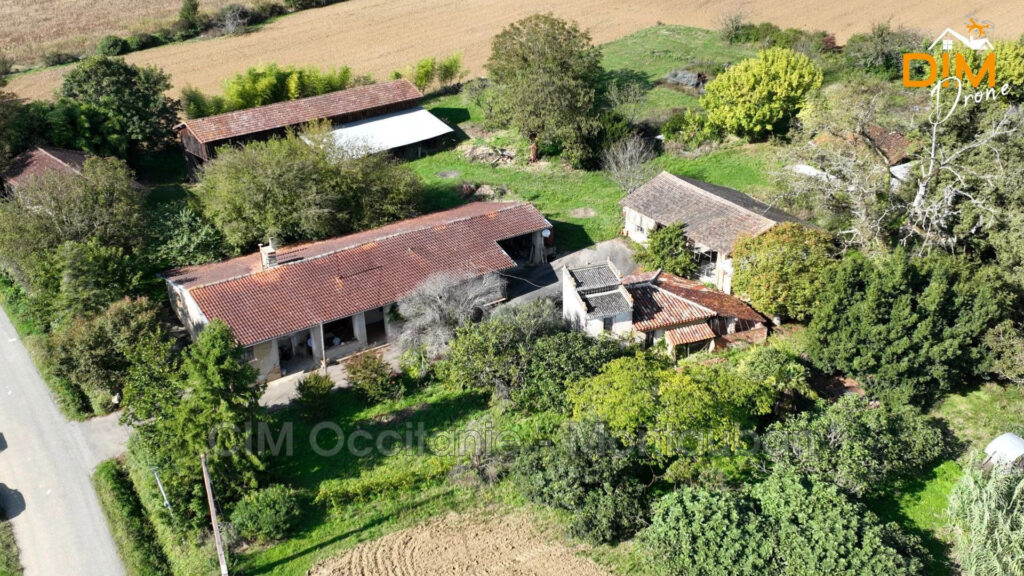 vente ferme 4 Pièce(s) – 4 pièces – NR chambres – 4  – 130.00 m²