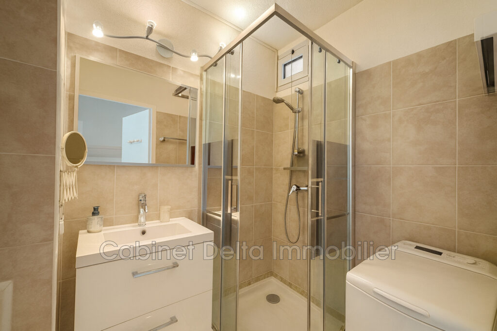 Entre Sanary et Bandol – 1 pièce – NR chambres – 23.00 m²