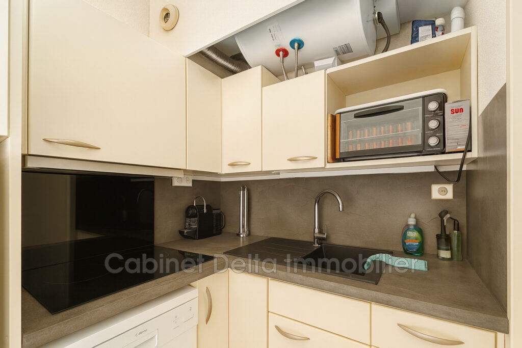 Entre Sanary et Bandol – 1 pièce – NR chambres – 23.00 m²