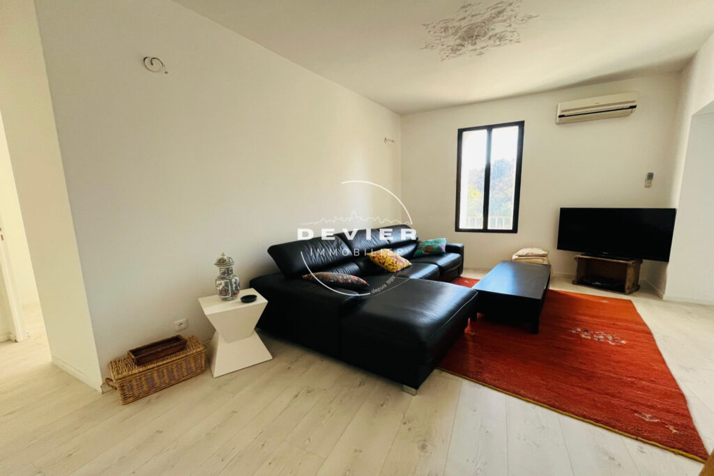 vente maison de caractère 7 Pièce(s) – 7 pièces – 5 chambres – 4  – 307.00 m²