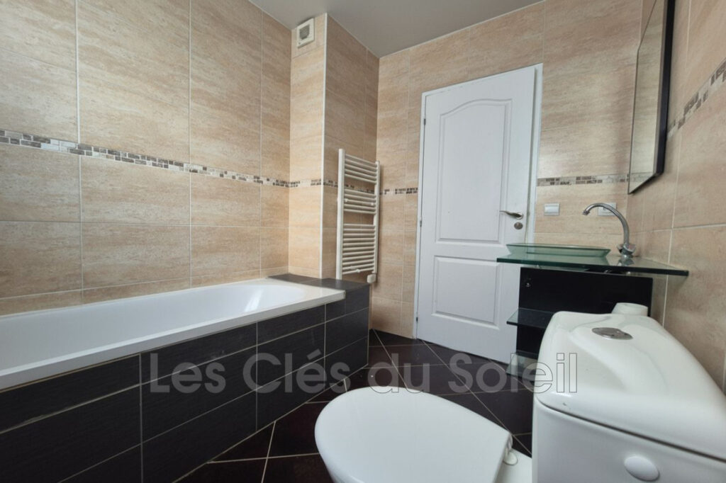 vente appartement 3 Pièce(s) – 3 pièces – 2 chambres – 61.45 m²