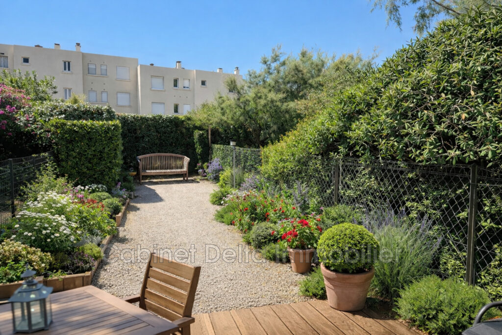 T2 avec jardin proche plages – 2 pièces – 1 chambre – 44.45 m²