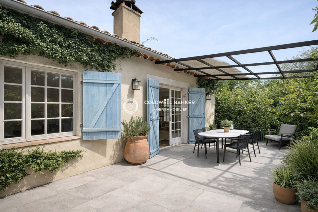 Maison de plain-pied  90 m²  Terrain 1 520 m²  Exposition S – 3 pièces – 2 chambres – 89.85 m²