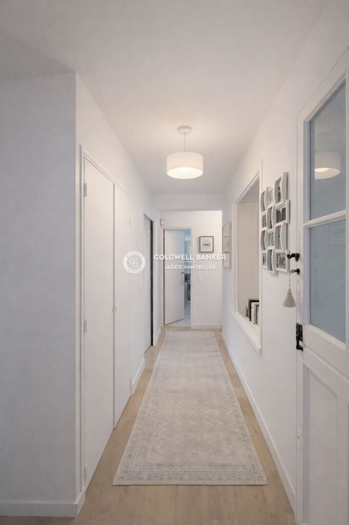 Villa 3 chambres + studio à proximité des plages – 6 pièces – 4 chambres – 206.00 m²