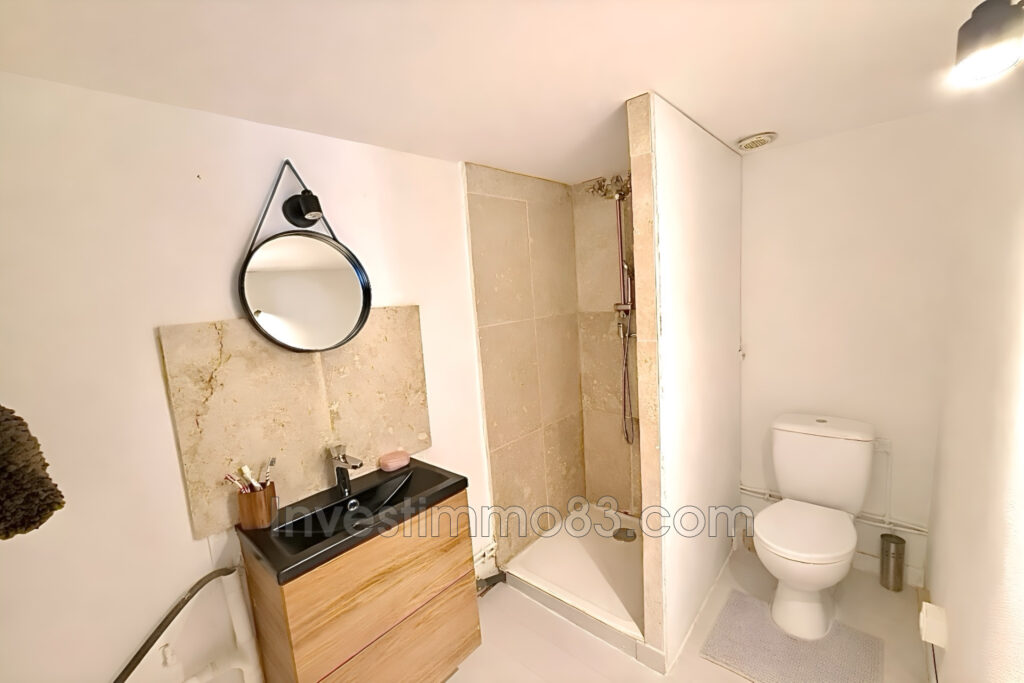 Au coeur de MARTIGUES, dans le quartier de JONQUIÈRES. Apparte – 2 pièces – 1 chambre – 35.00 m²