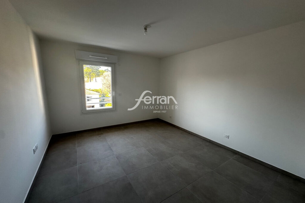 À Draguignan, dans une résidence neuve, livraison prévue 1er t – 3 pièces – 2 chambres – 75.84 m²