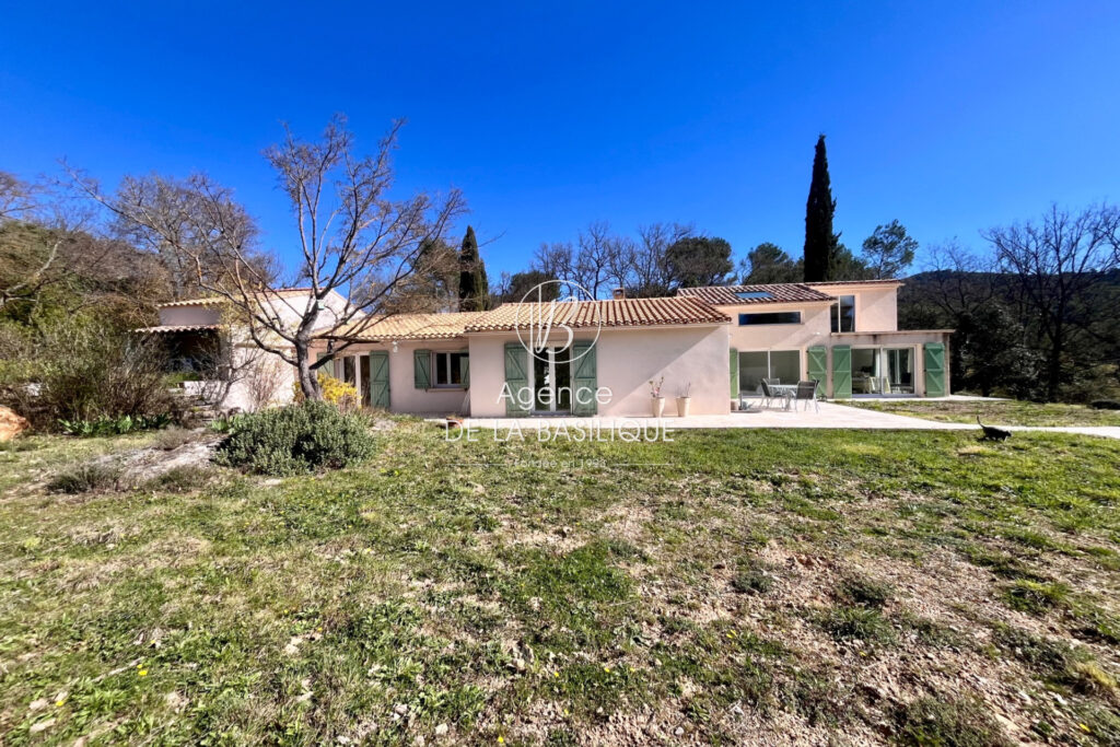 vente maison 6 Pièce(s) – 6 pièces – 5 chambres – 170.00 m²