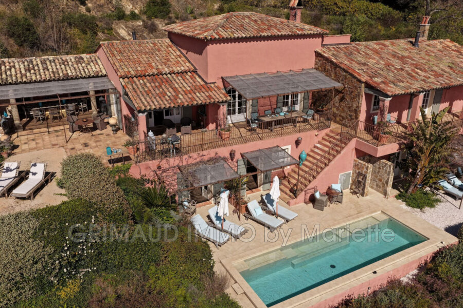 Maison à vendre à La garde-freinet