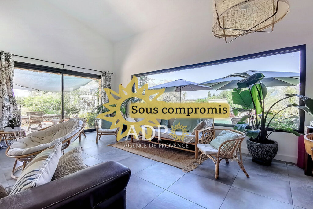 vente maison contemporaine 7 Pièce(s) – 7 pièces – 6 chambres – 170.00 m²