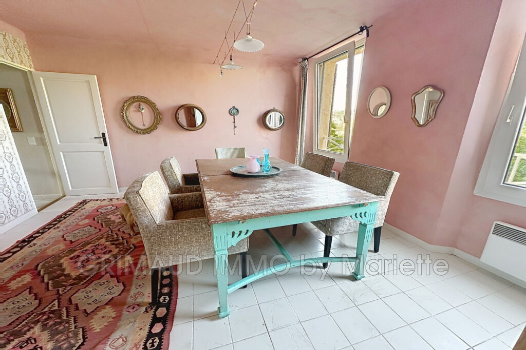 vente maison de village 9 Pièce(s) – 9 pièces – 7 chambres – 300.00 m²