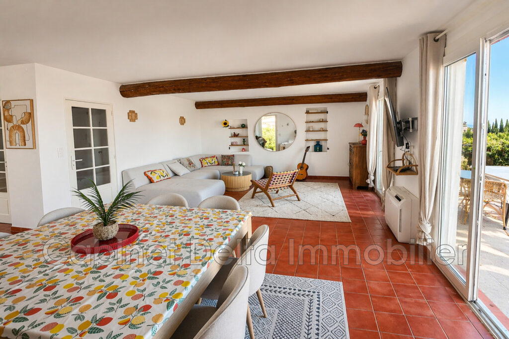 Villa Rouje Carmin (617) – 5 pièces – 4 chambres – 140.00 m²