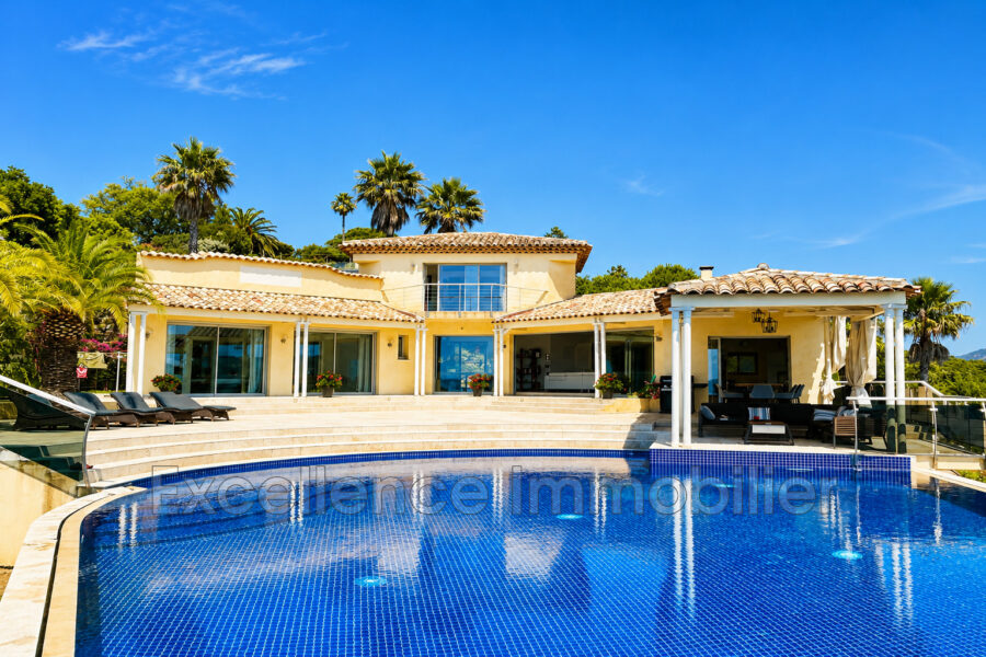 Maison à vendre à Sainte-maxime