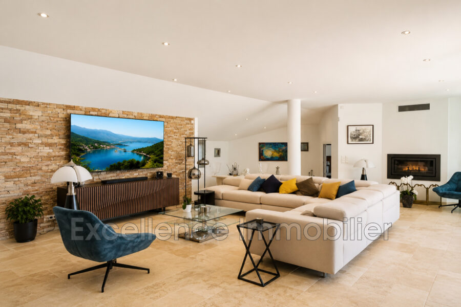 Maison à vendre à Sainte-maxime