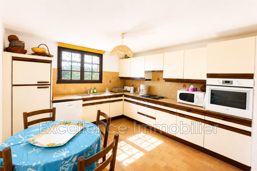 Maison à vendre à Les issambres