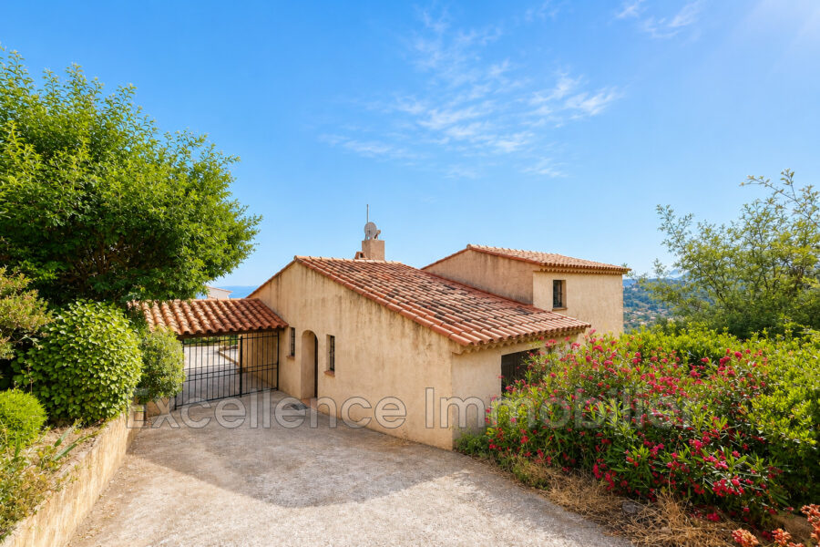 Maison à vendre à Les issambres