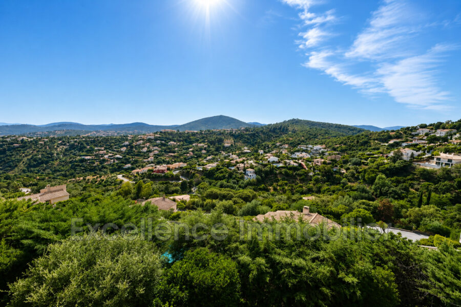 Maison à vendre à Les issambres