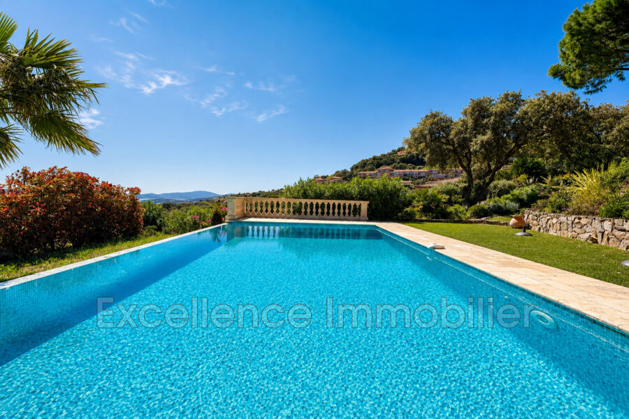 Maison à vendre à Sainte-maxime