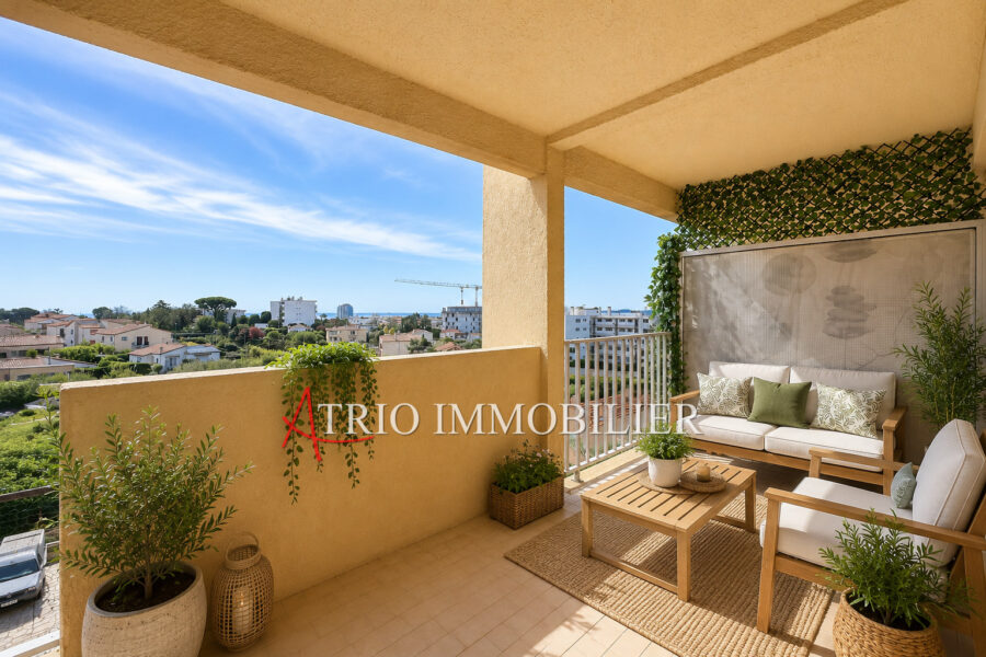 Appartement à vendre à Cagnes-sur-mer — Vue mer — photo 1
