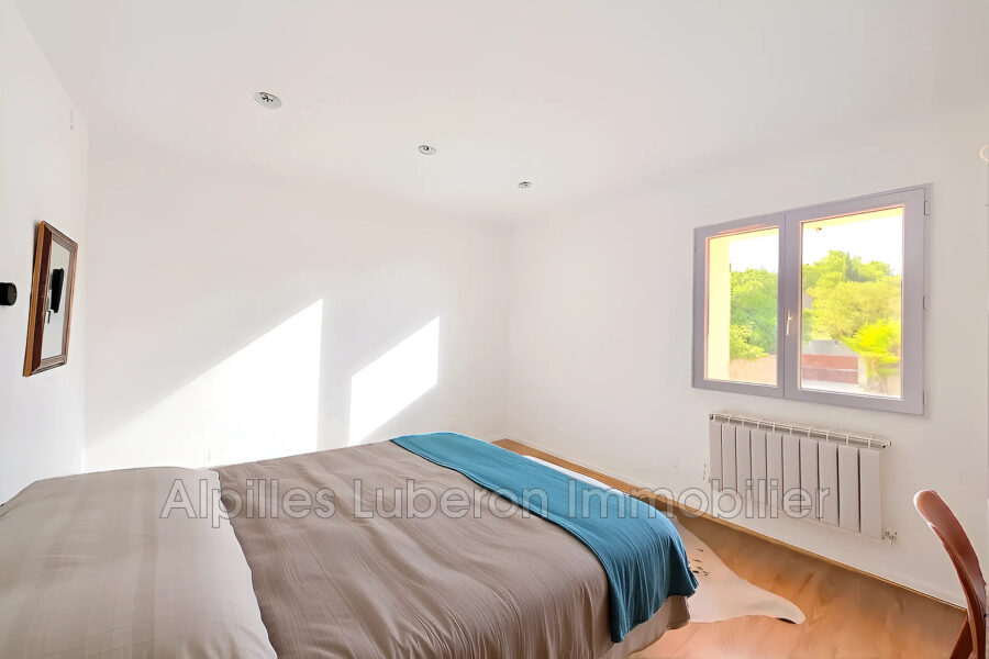 Maison à vendre à Saint-rémy-de-provence — Vue montagne — photo 17
