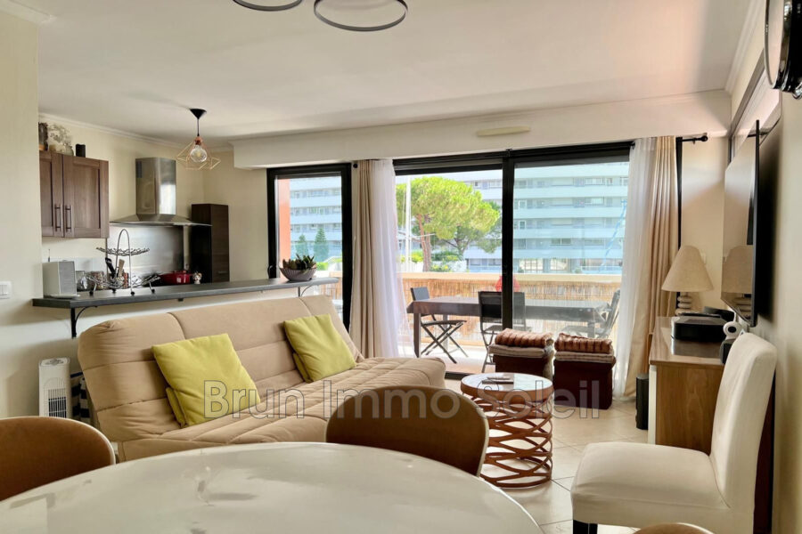 Appartement à vendre à Villeneuve-loubet — Vue marina & port — photo 6