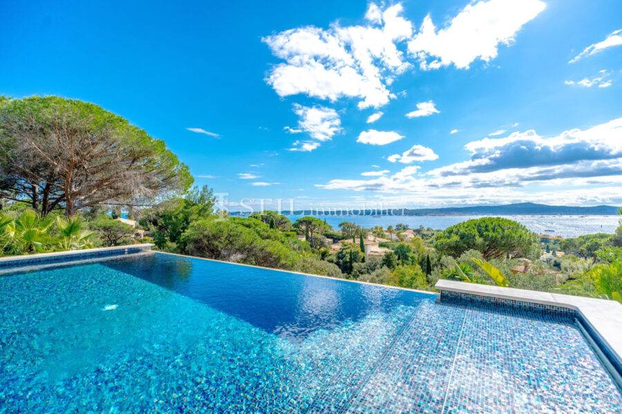 Maison à vendre à Sainte-Maxime — Vue mer — photo 11