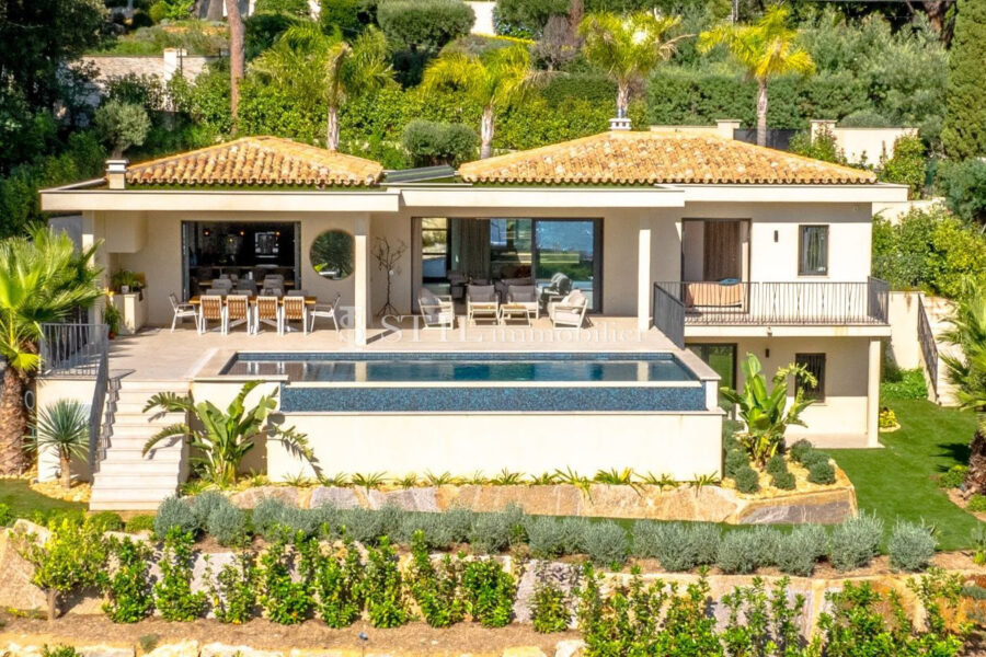 Maison à vendre à Sainte-Maxime — Vue mer — photo 12
