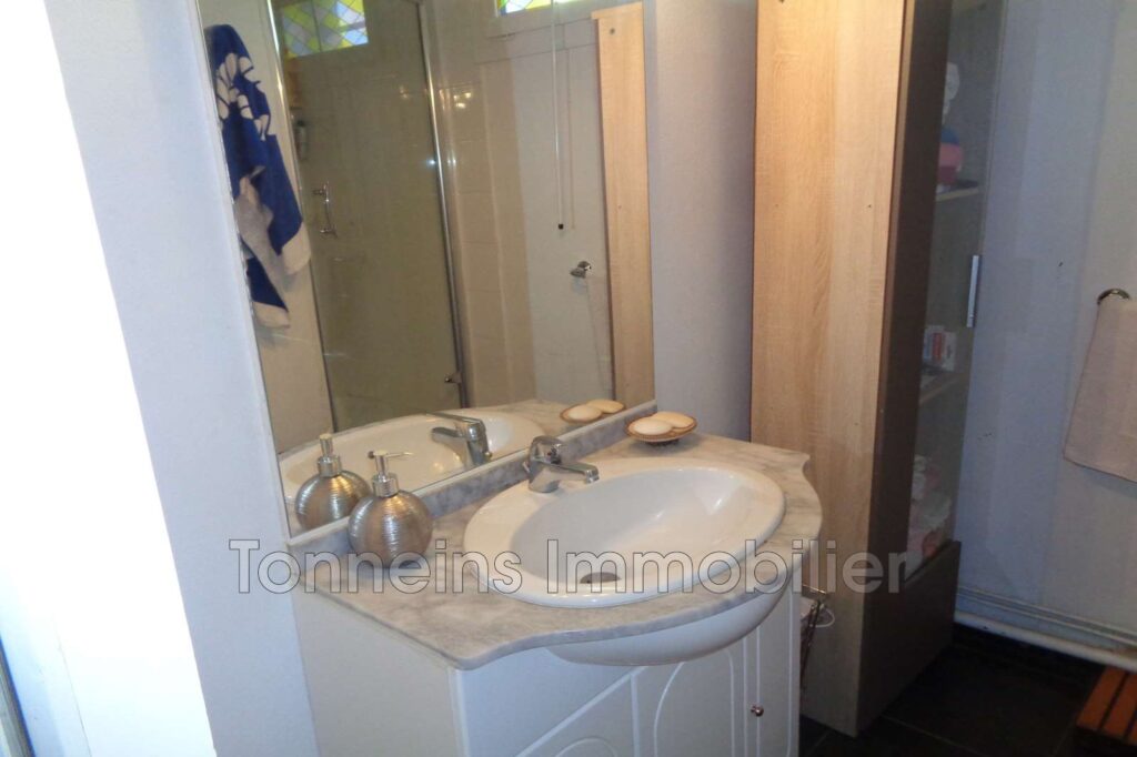 Investissement locatif !! – 3 pièces – 2 chambres – 65.00 m²