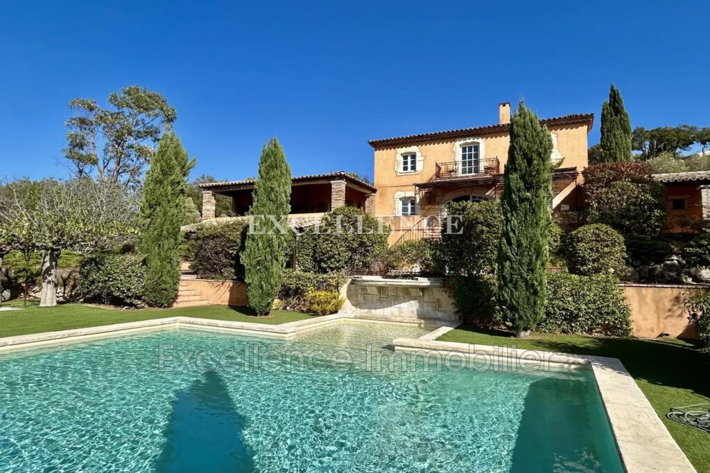 vente propriété 10 Pièce(s) – 10 pièces – 6 chambres – 300.00 m²