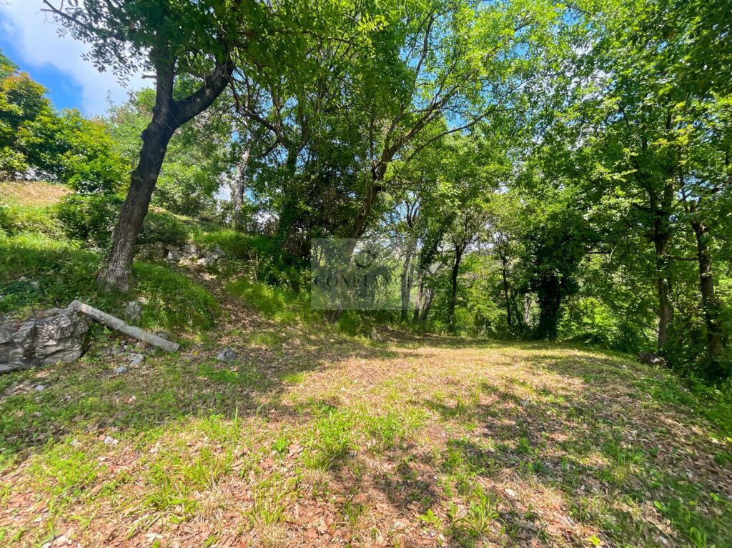 Maison – 5 pièces – 3 chambres – 148 m²