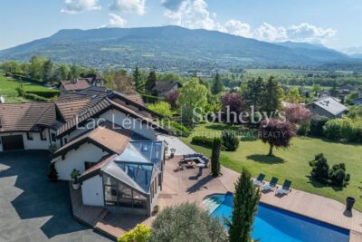 Maison contemporaine avec vue panoramique exceptionnelle – 7 pièces – 5 chambres – 286 m²