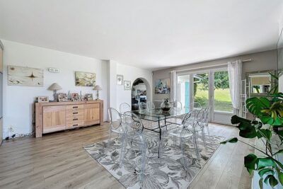 Maison basque 163m² vue montagnes Terrain 9300m² – 7 pièces – 5 chambres – 163 m²