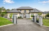 Élégante maison contemporaine au Bourget-du-Lac – 6 pièces – 3 chambres – 156 m²
