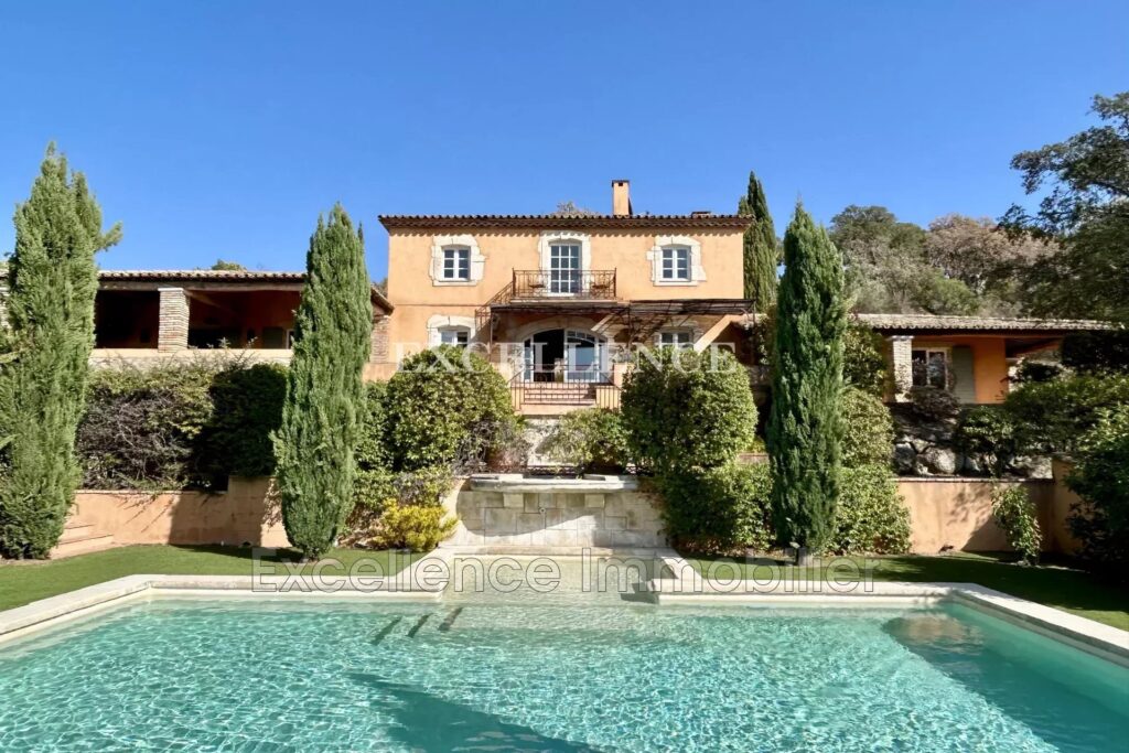 vente propriété 10 Pièce(s) – 10 pièces – 6 chambres – 300.00 m²