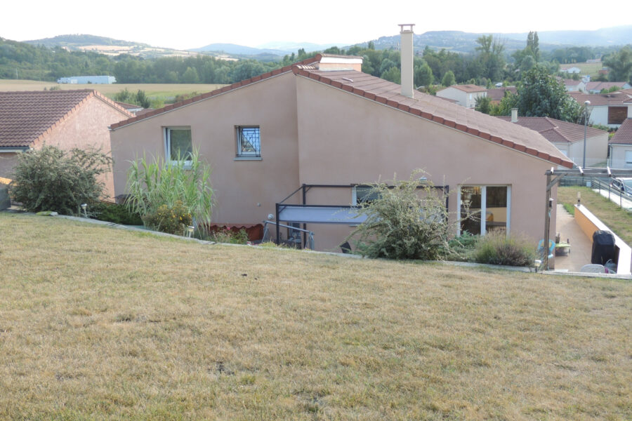 Maison à vendre à Le cendre