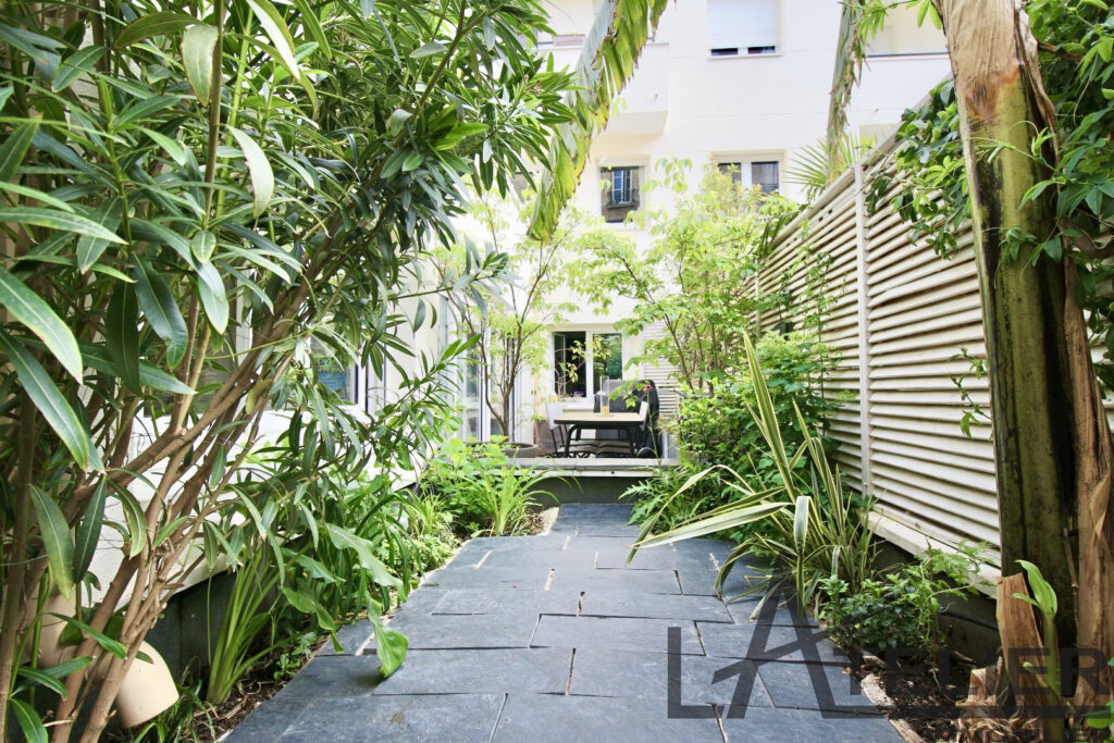 EXCLUSIVITÉ – BOULOGNE RUE TRAVERSIERE – APPARTEMENT COMME U – 4 pièces – 3 chambres – NR  – 79 m²