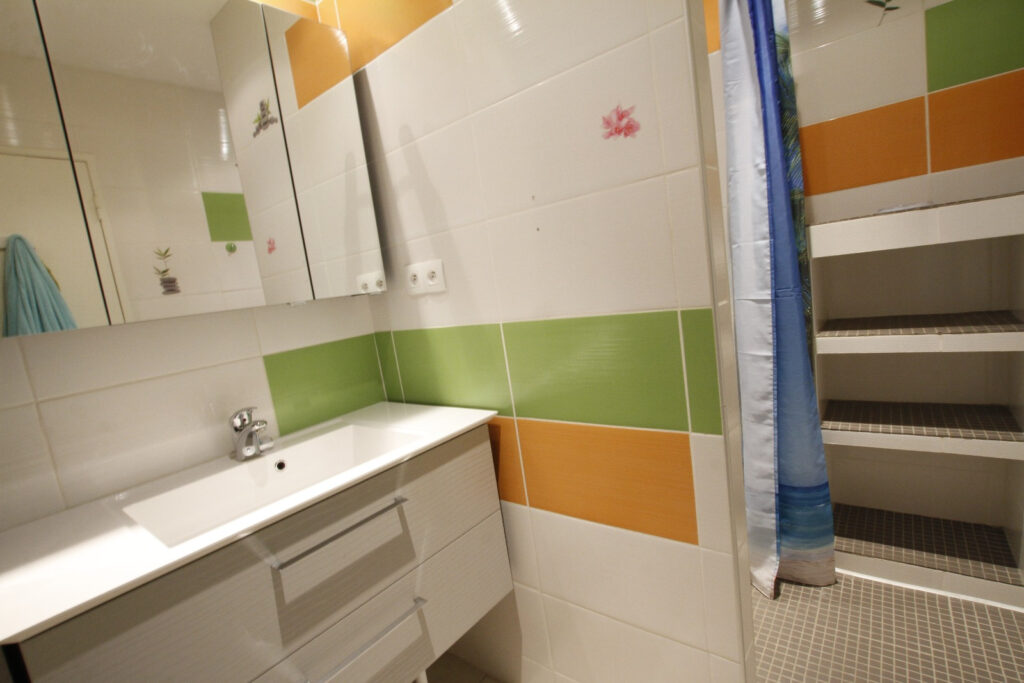   – 4 pièces – 3 chambres – NR  – 90.19 m²