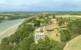 Morbihan, propriété composée de plusieurs appartements et lodges indépendants vue mer à louer. – 14 pièces – 8 chambres – 16 voyageurs – 420 m²