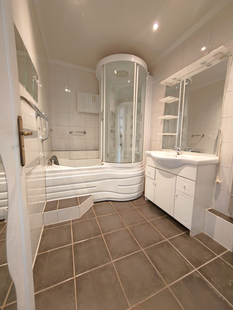 OPPORTUNITE SUR RIEDISHEIM  – 3 pièces – 2 chambres – NR  – 75.23 m²