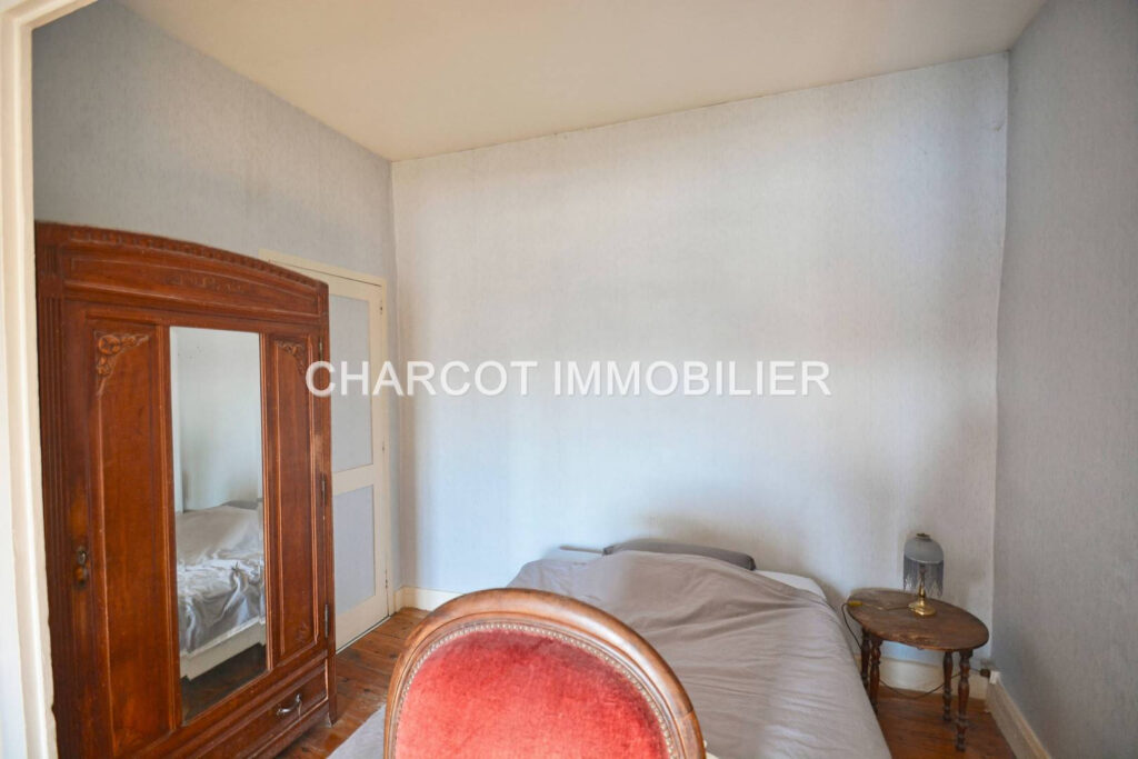 IDEAL INVESTISSEUR – DUPLEX de 101,04 m2 divisible en 3 appa – 5 pièces – 2 chambres – 6  – 101.04 m²