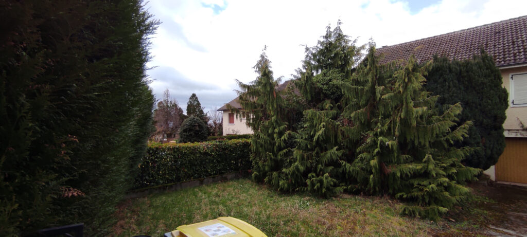Maison sur les hauteurs de Saint-Yorre avec vue remarquable  – 5 pièces – 2 chambres – 6  – 100 m²