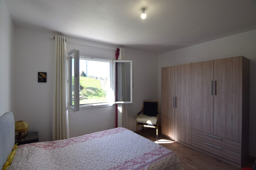 Maison de plain-pied – 4 pièces – 3 chambres – 8  – 94 m²