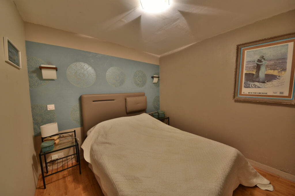 MAISON 7 PIECES – 7 pièces – 4 chambres – 6  – 167 m²